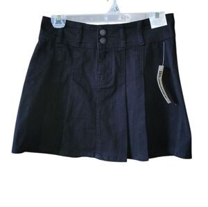 No Boundaries black pleated mini skirt Size XS (0-2)